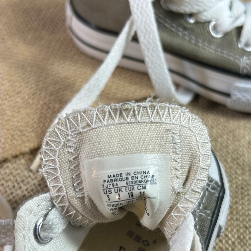 Converse All Star Sneakers in Gray and White